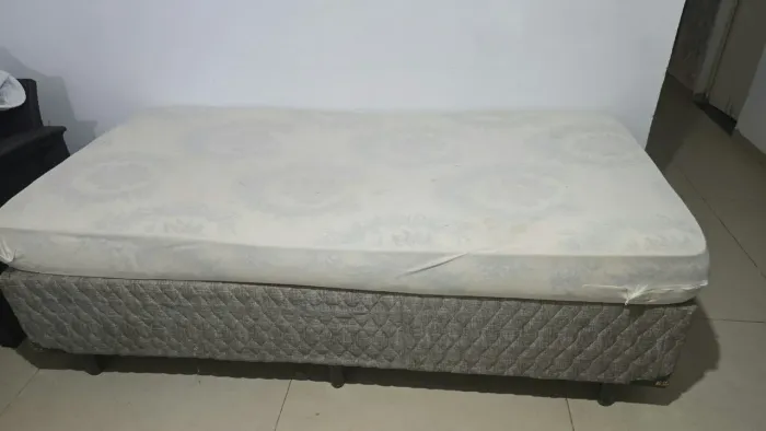 Cama Box de solteiro