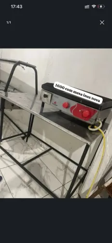 Vendo chapa com mesa inox