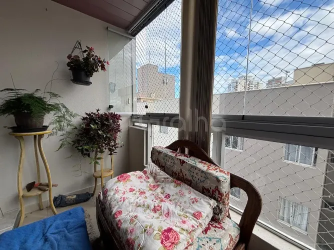 Apartamento de 96m² com 3 quartos em Balneário do Estreito