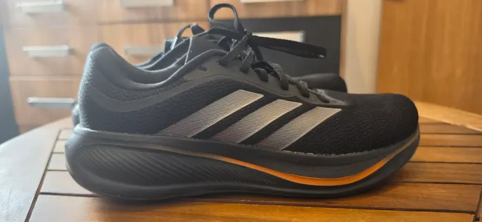 Oportunidade: Tenis Adidas Response Runner 2