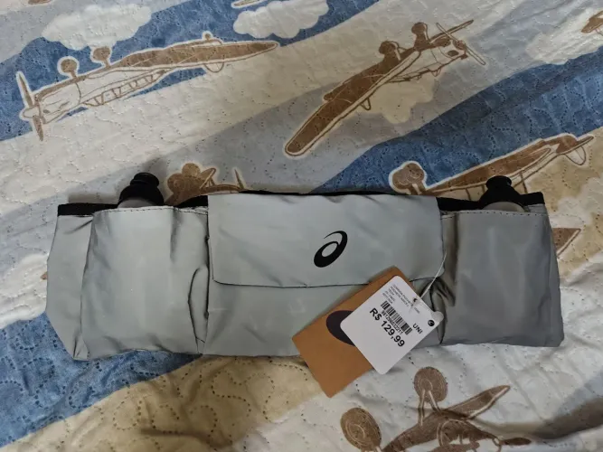 Cinto de hidratação Asics com porta celular