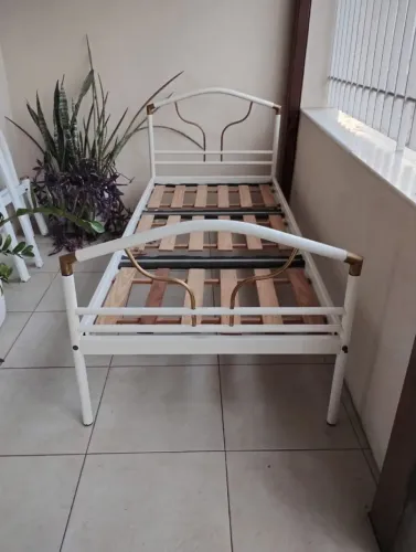 Cama solteiro