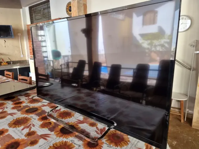 TV SONY 60" Tela Cristal Líquido
