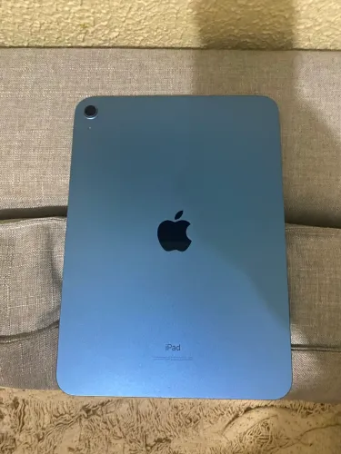 iPad 10a Geração Azul 64GB - Excelente Estado + Acessórios