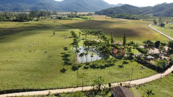 Área rural deslumbrante
