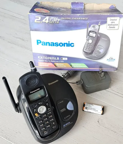 Telefone sem Fio com Secretária Eletrônica Panasonic 2.4GHz