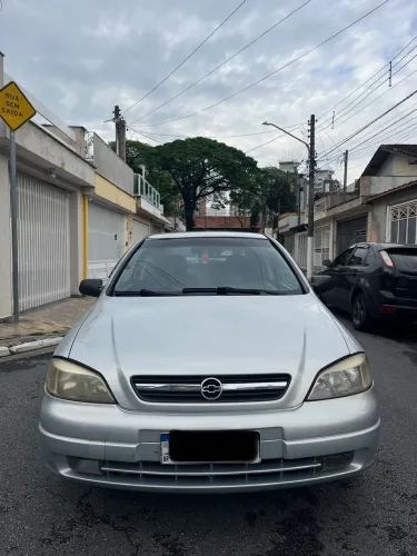 Chevrolet Astra 2.0/ CD/ GLS 2.0 MPFI 16V 3P 1999