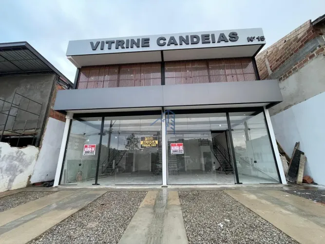 Ponto comercial medindo 70m²