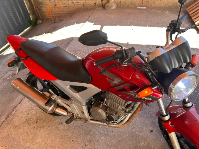 Honda Twister 250cc 2002 - Muito Nova (Apenas para rodar/Interior/Roça)