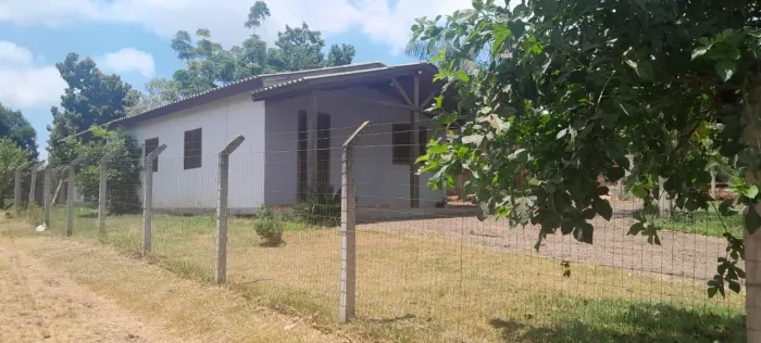 Vendo ou troco casa em Venâncio Aires 