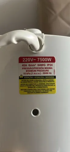 Vendo chuveiro lorenzetti top jet 220vt potência de 7500w?