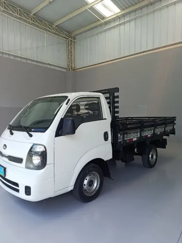 Kia Motors Bongo K-2500 2.5 4X2 TB Diesel 2018