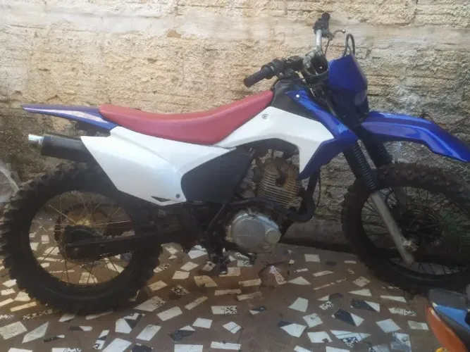Moto trilha