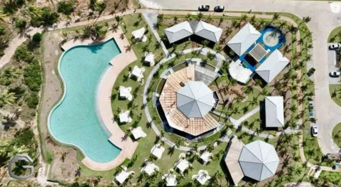 Lote com vista para o mar à venda em condomínio de alto padrão na Praia do Forte