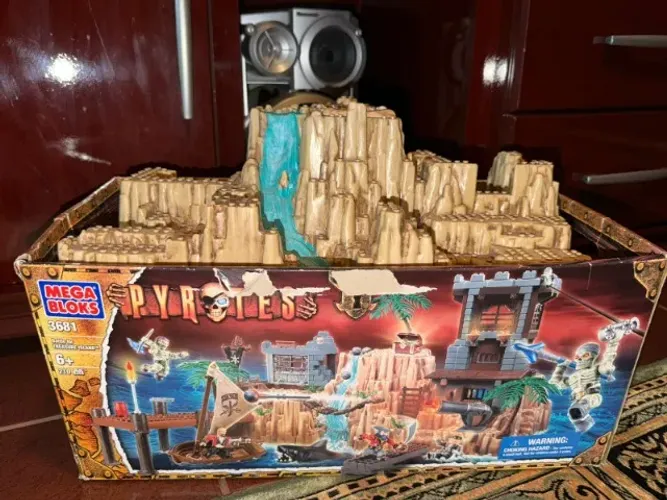 Mega Bloks - Pirates: Battle for Treasure Island
