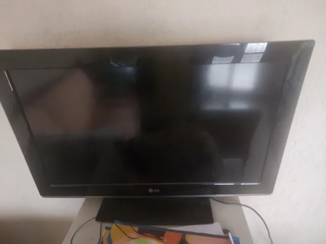 Tv LG 32 polegadas para retirada de peças 