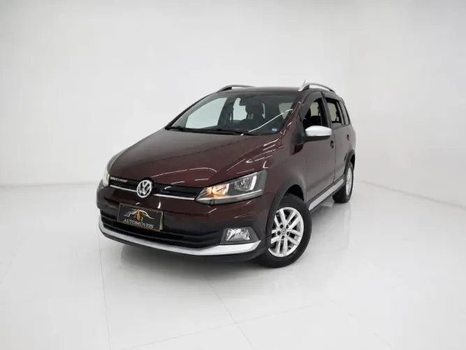 Volkswagen Spacecross 1.6 MI Total Flex 16V 2015