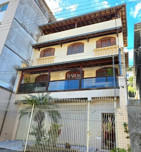 Eldorado, casa triplex, 4 quartos, suíte, closed, 5 banhos, varanda, terraço, churrasqueir