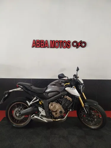 CB 650 R /2022