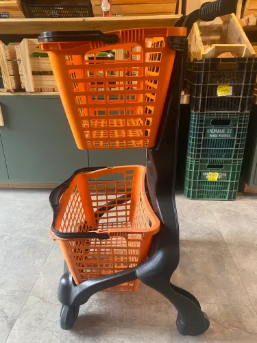 Carrinhos de Supermercado com cestas removíveis