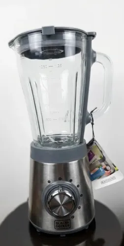 Liq Gourmand Gris BlackDecker Mod. L7000G com Corpo Inox e Jarra de Vidro (Leia o anúncio)