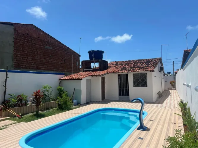Casa com piscina por Temporada na Ilha da Croa em Barra de Santo Antônio - AL
