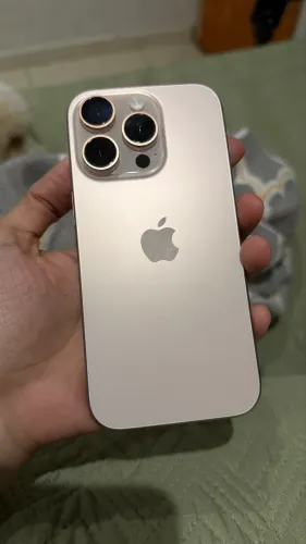iPhone 16 Pro 256gb Desert