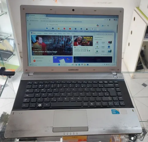 Notebook Samsung i3 rv411
