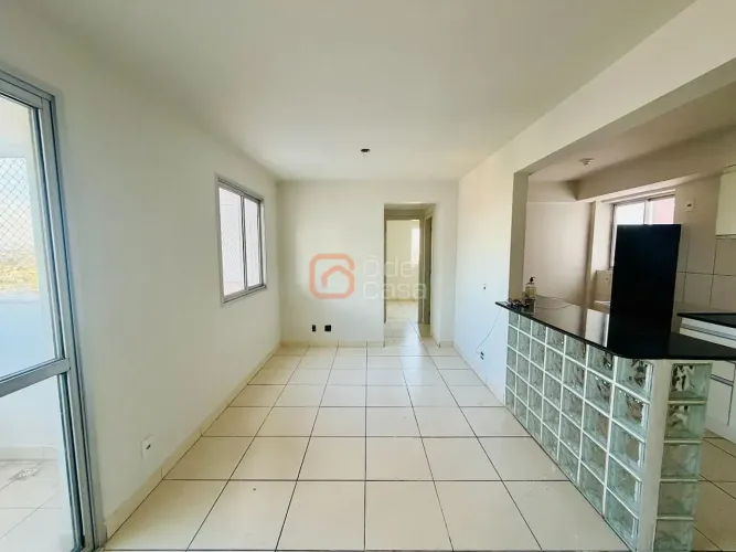 Apartamento com 2 quartos e elevador à venda no Heliópolis