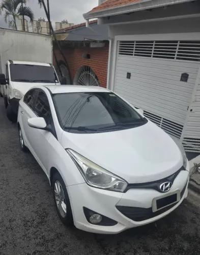 Hyundai HB20S Premium 1.6 Flex 16V Aut. 4P 2015