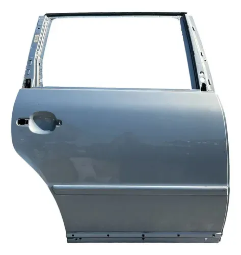 Porta Traseira Direita Vw Passat Variant 1999 A 2005 Traseira Direita Prateado