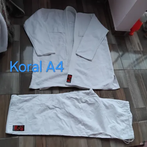 Kimono jiu-jitsu A4 branco