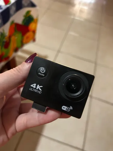 Camera de Ação 4K Ultra HD - À Prova d'Água - Completa