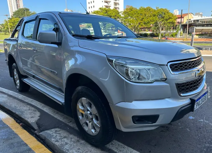 Chevrolet S10 Pick-up LS 2.4 F.power 4X2 CD 2015