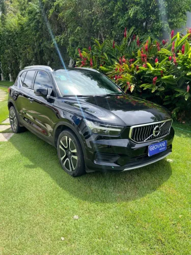 Volvo XC40 XC 40 T-5 Híbrido Momentum 1.5 262cv 2021