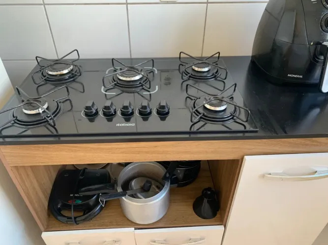 Cooktop e armarinho