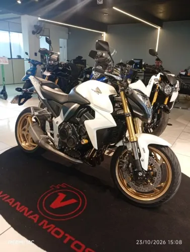 Honda CB 1000r 2015 COMPLETA