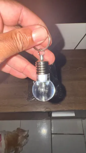 Kit com 10 Chaveiros LED Formato Lâmpada - Novos (Ideal para Presentes/Revenda)