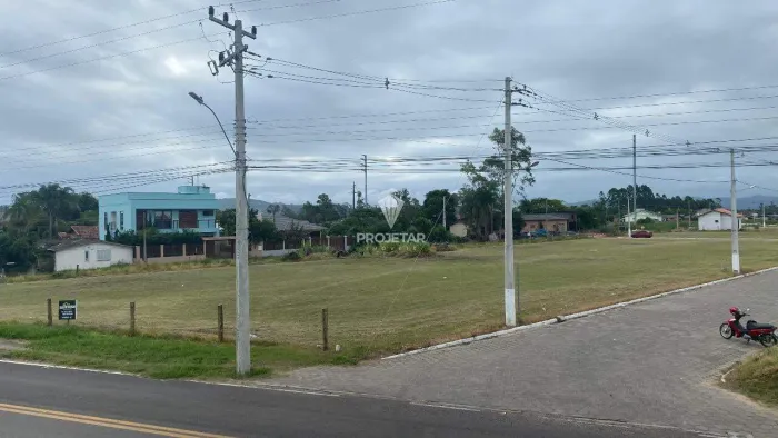 Quadra a venda as margens da BR101!