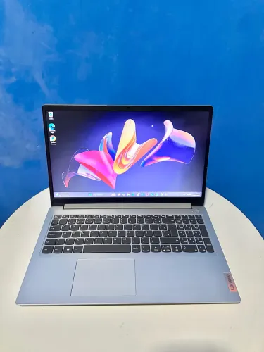 Notebook Lenovo IdeadPad 1 - i3 12Gth 8Gb SSD 256Gb | Aceito cartão 