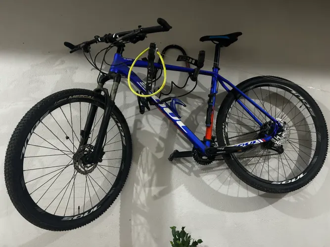Bicicleta Soul + suporte 