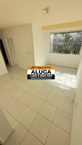 Alugo apartamento de 3 quartos em Jacarecica - Maceió - AL