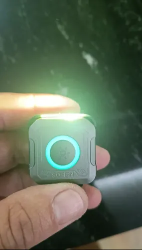Lanterna Mini Sofirn SE1 300 Lúmens com UV