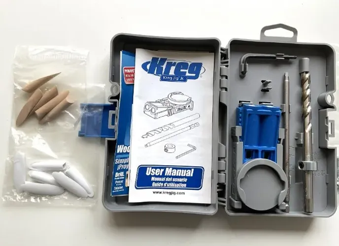 Gabarito Kreg Jig R3 Pocket Hole Usado em Excelente estado + 300 parafusos diversos