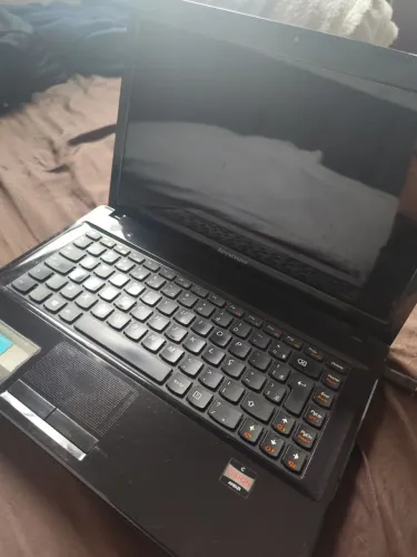 Notebook LENOVO 4GB 