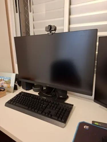 Monitor AOC 27G4 27