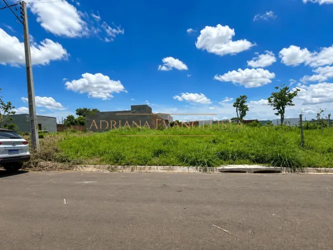 Lote à venda no Setor Lírios do Campo, 420m²