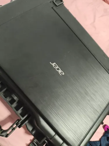 Vendo notebook Acer
