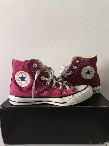 Tênis all star vinho Tam 35 usado