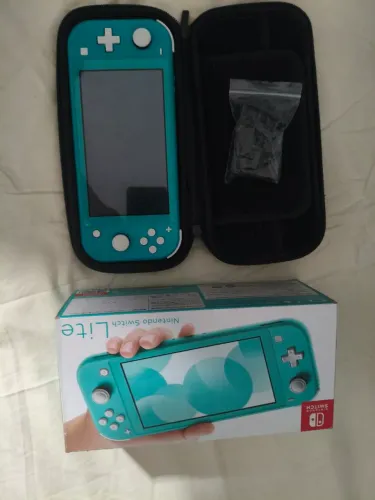 Nintendo Switch Lite desbloqueado com jogos